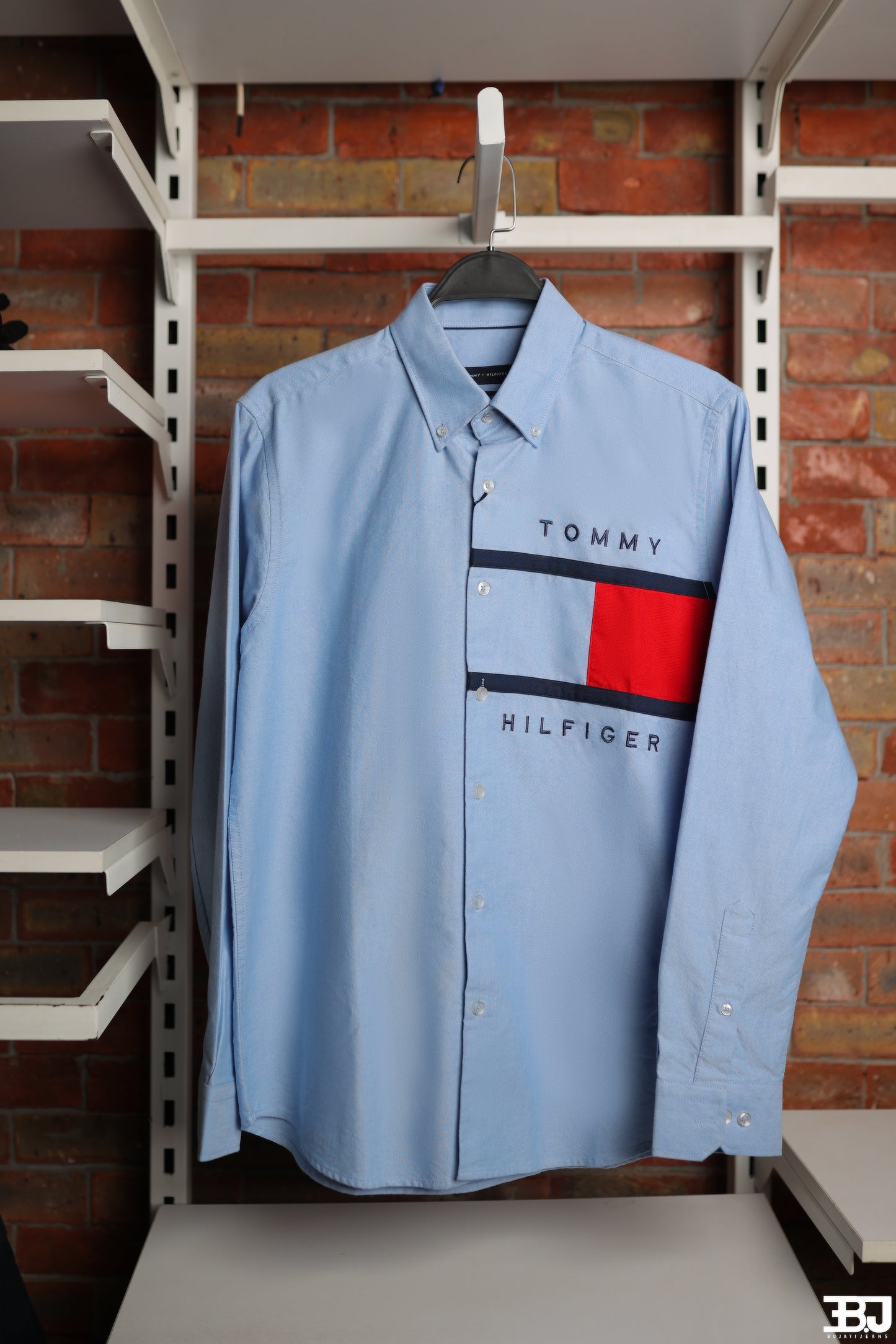 Tommy Hilfiger