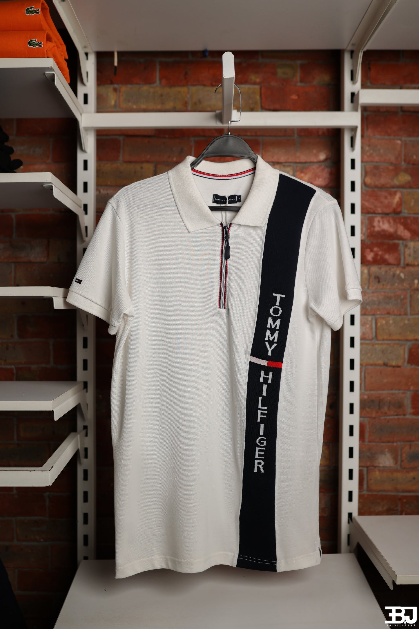 Toommy-Hilfiger