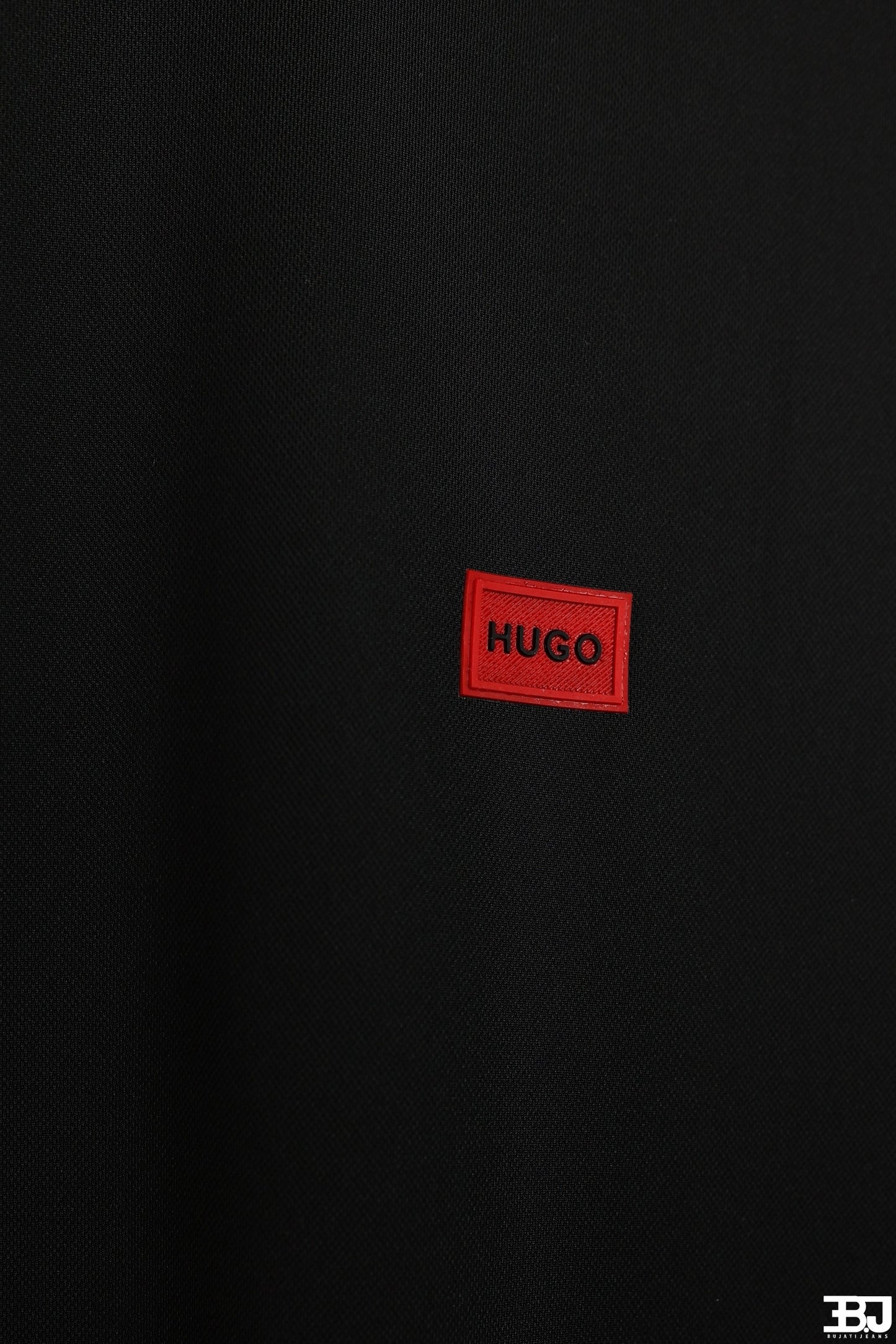 Hugo Tee